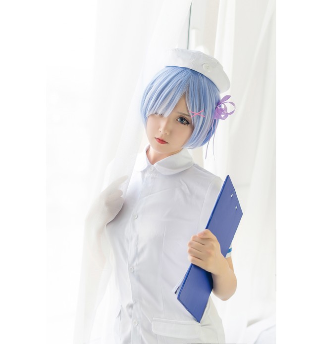 半岛体育APP-华尔街调高苹果目标股价市值将率先突破1万亿美元